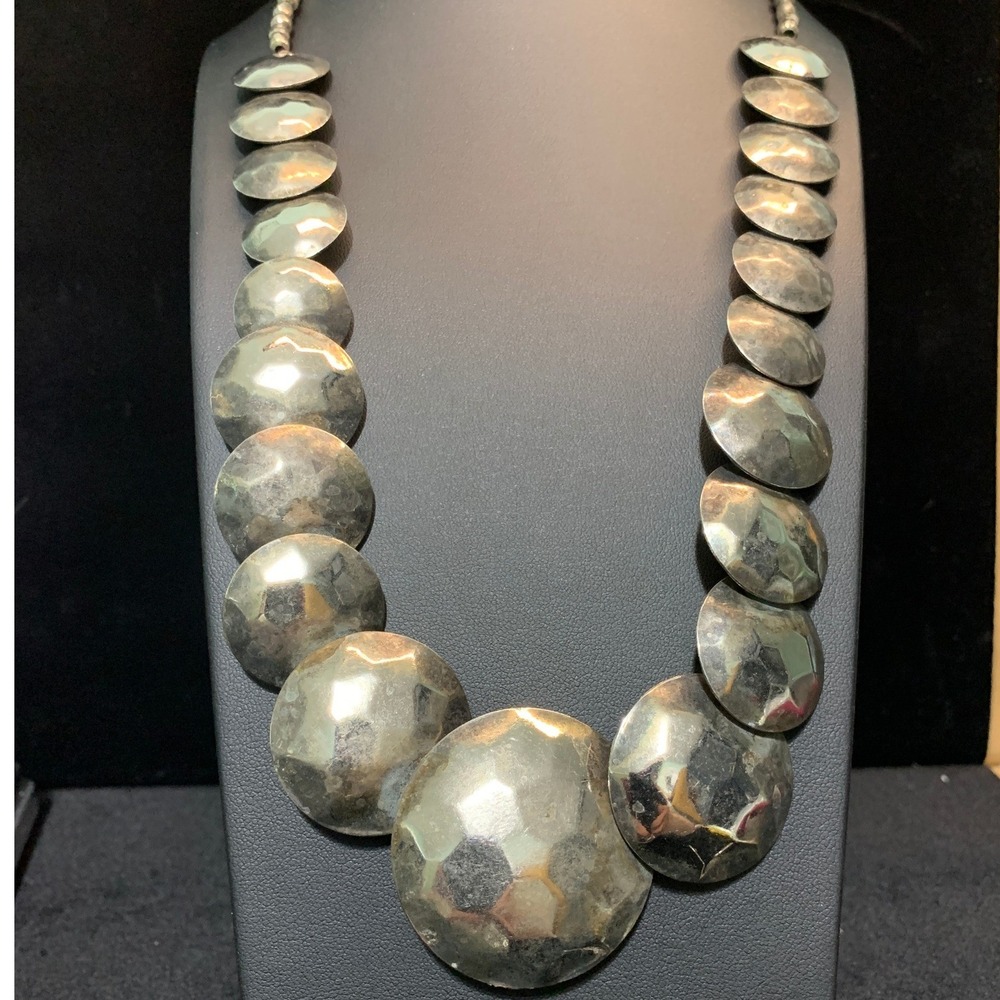 Vintage Hammered Metal Disc Statement Necklace Elephant Clasp Silver Tone 24"